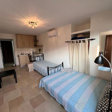Am Beach House Nea Moudania Exterior foto