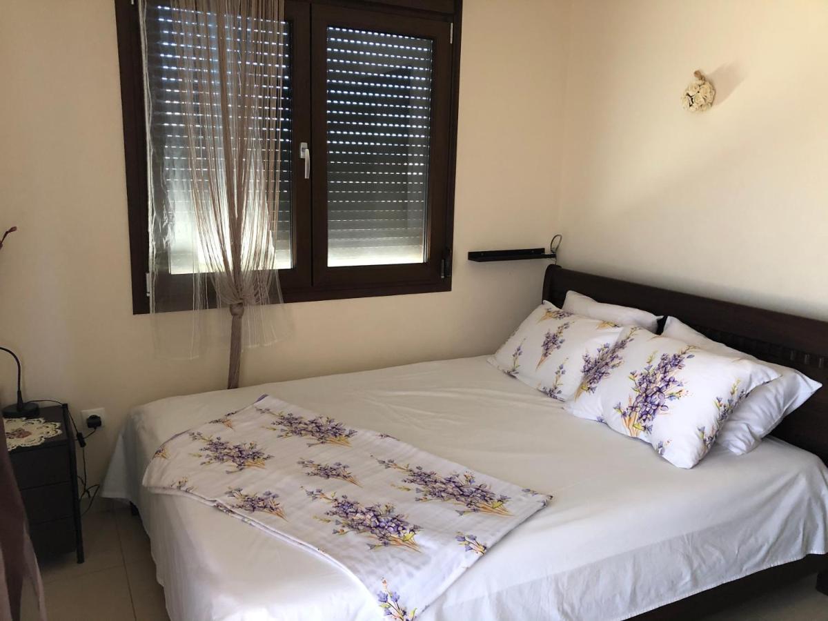 Am Beach House Nea Moudania Exterior foto